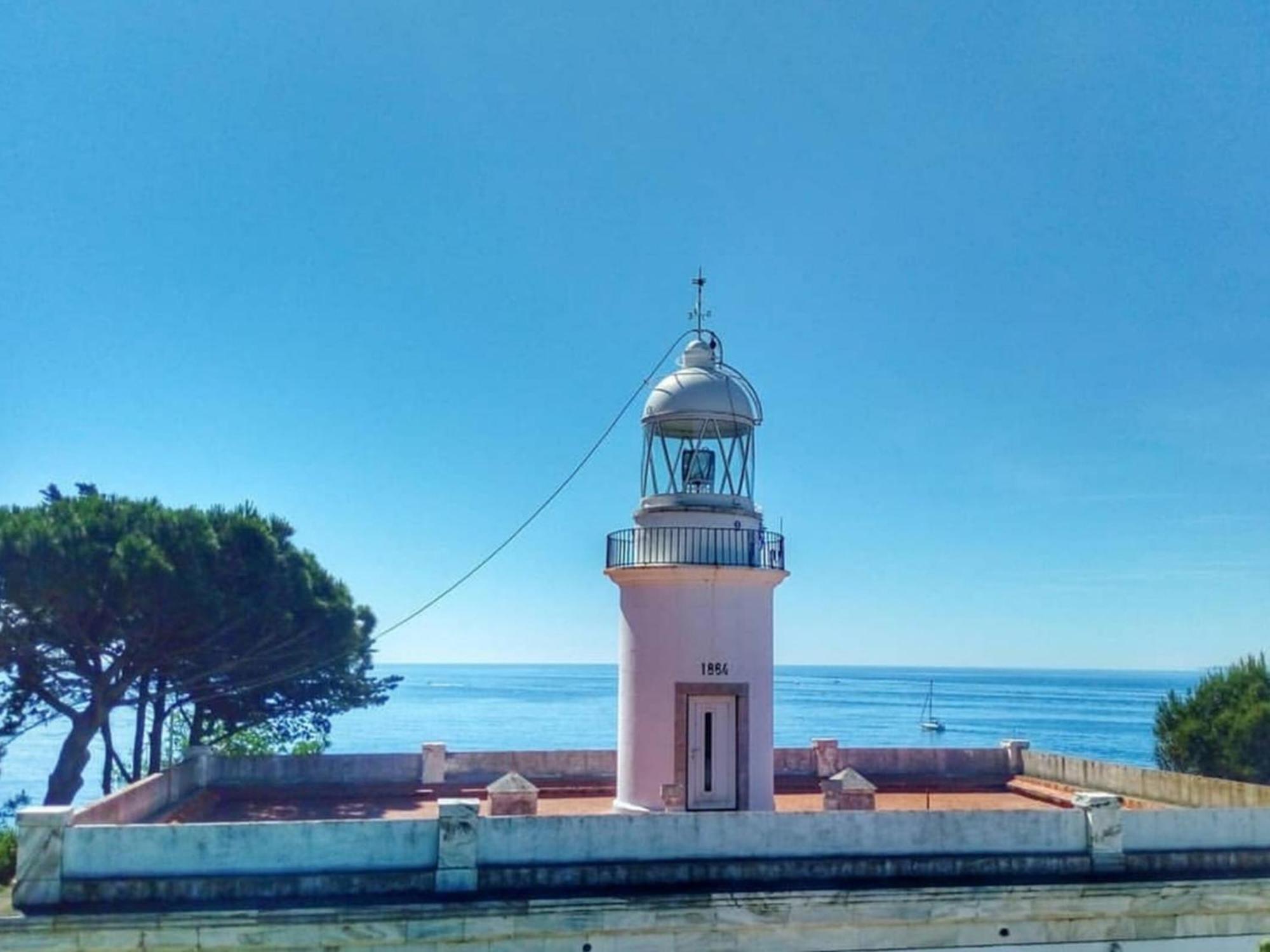 דירות רוזס 2166 Rocmar 1 4-C, Excelente Situacion Frente Al Puerto Pesquero Y Con Vista A La Bahia. Gran Terraza. Gran Parking Publico Delante. - Es-258-30 מראה חיצוני תמונה